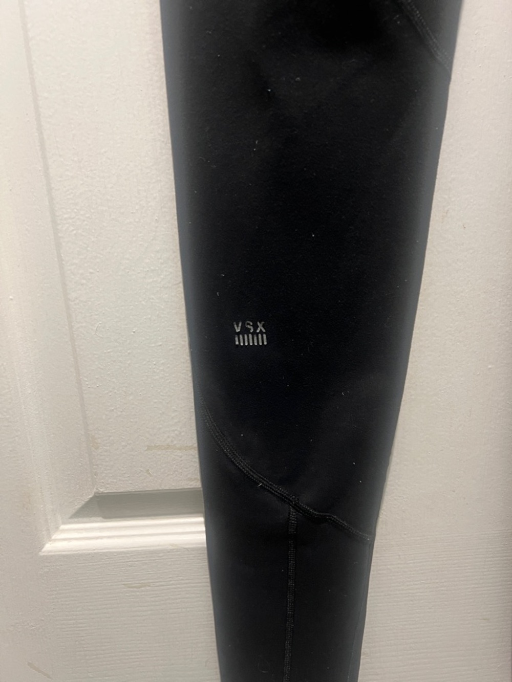 VSX Black Athletic Leggings with Subtle Logo Accent - Picture 5 of 6